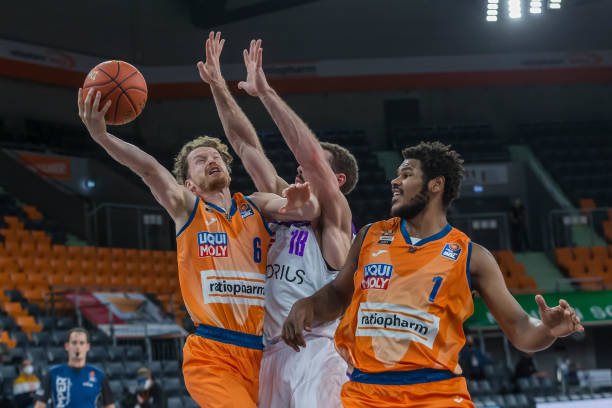 被认为将直 被认为将直